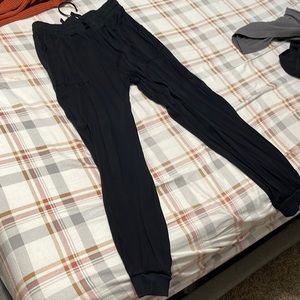 Black ankle length casual pants